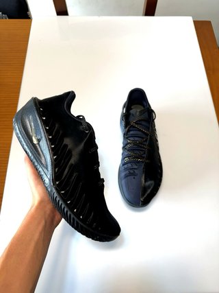 Zapatillas de Baloncesto Negras De lebron yeis
