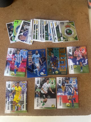 Lote de Cromos Megacracks Liga 2026-27 Y panini