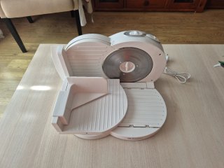 Cortador de embutidos eléctrico blanco
