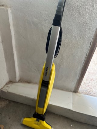 Limpiadora eléctrica de suelo