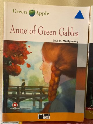 Libros de lectura inglés Green Apple y Black Cat