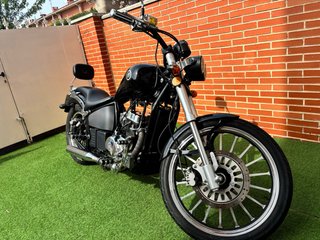 Moto Leonart Daytona 125 Negra