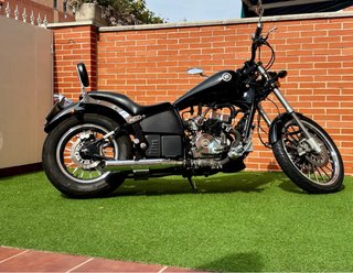 Moto Leonart Daytona 125 Negra
