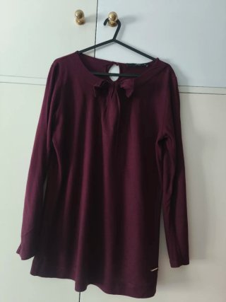 Camiseta Yera manga larga lazo y ojal