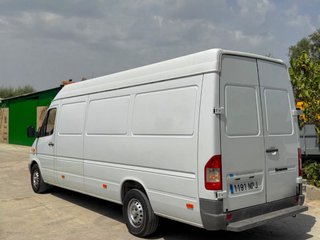 Mercedes-Benz Sprinter 313