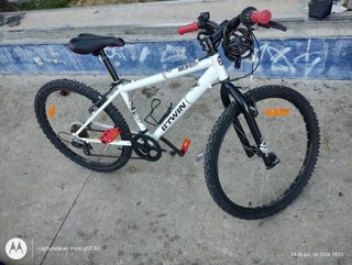 Bicicleta B'TWIN Rodado 24
