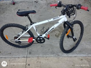Bicicleta B'TWIN Rodado 24