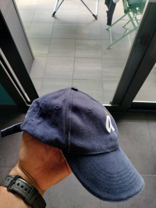 Gorras ACADEMIA IGUALADA. 5€ las dos gorras.