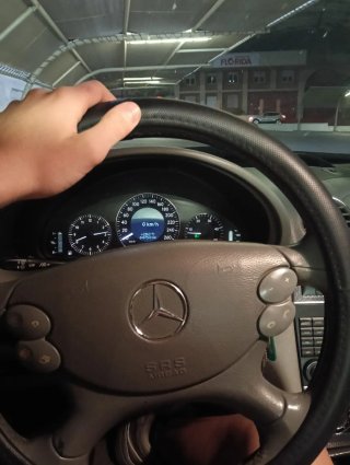 Mercedes-Benz CLK 2005