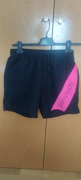 Bañador Calvin Klein chico negro y rosa