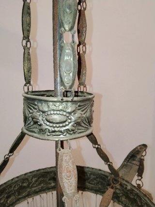 Lámpara de techo antigua