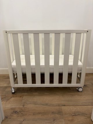 Minicuna colecho Doco blanca con colchon incluido