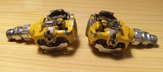 Pedales Automáticos SPD Amarillos