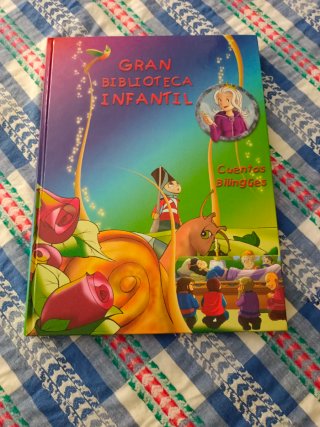 Cuentos bilingües Español/Inglés