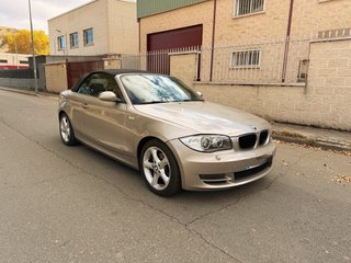 BMW Serie 1 2008 CABRIO SOLO 185.000 km PEGATINA C