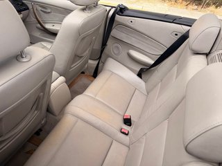 BMW Serie 1 2008 CABRIO SOLO 185.000 km PEGATINA C