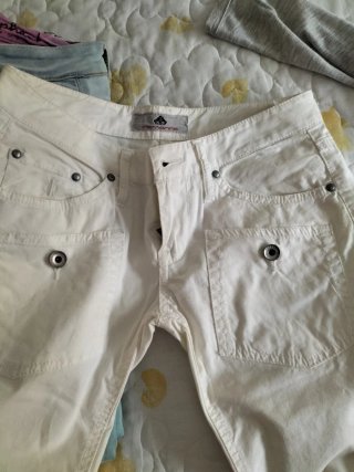 Pantalón Fornarina blanco cadera corta
