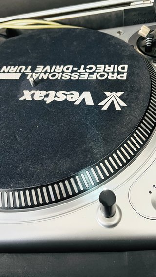 Giradiscos Vestax PDX-2000 MK2 con Maletín