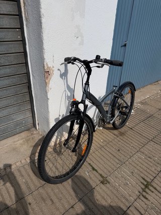 Bicicleta Gris B'Twin