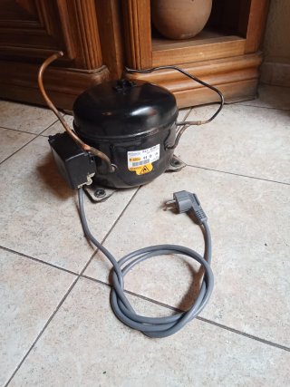 Motor ELECTROLUX frigorífico (ENVIO ECONÓMICO)