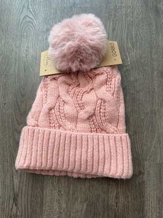 Gorro de Lana Rosa con Pompon