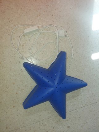 Lámpara de pared infantil estrella  IKEA