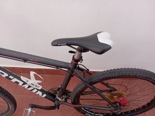 Bicicleta BTT B'Twin 520 Negra