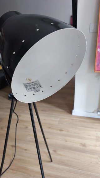 Lámpara Foco Vintage con Trípode