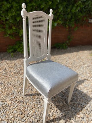 Silla estilo Luis XVI restaurada