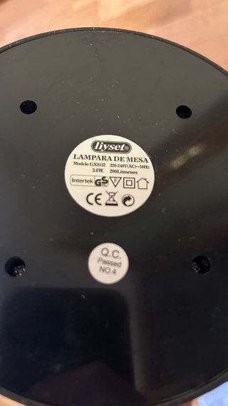Lámpara de mesa Liyset
