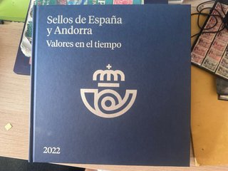 Libro Sellos España y Andorra 2022**