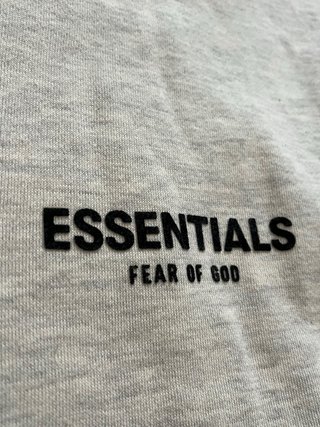 Sudadera Essentials Fear of God con capucha