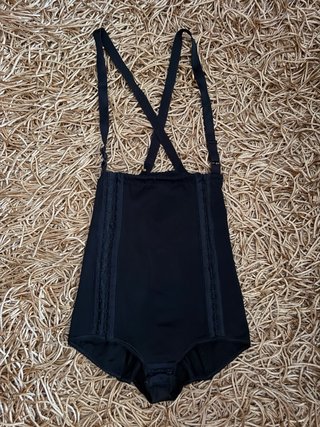 Faja Crisvi Talla XS Negra con Tirantes