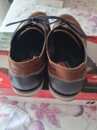 Zapatos Fluchos Hombre Marrones