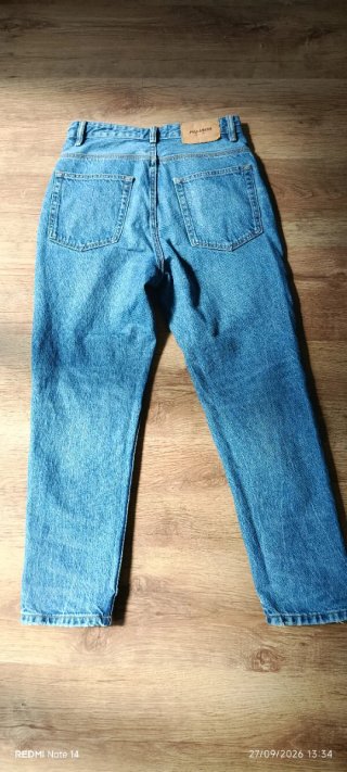 Pantalones vaqueros y cargo varios colores