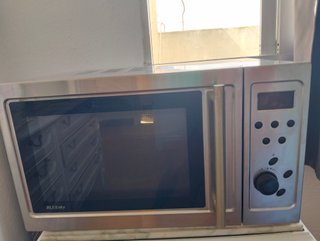 Horno Microondas Bluesky Grill