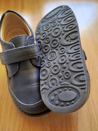 Zapato OTS Talla 26 Negro