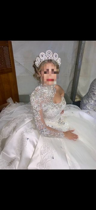 Vestido de Novia Princesa con Pedrería y encaje