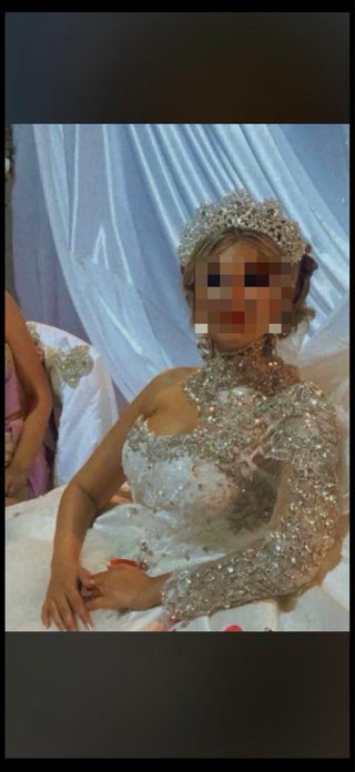 Vestido de Novia Princesa con Pedrería y encaje