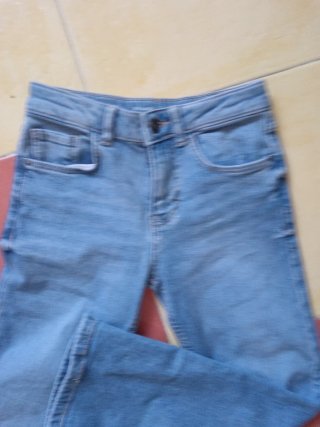 Pantalón vaquero campana talla 9/10 niña