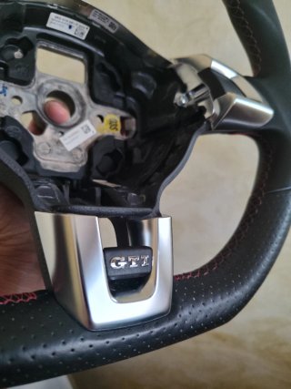 VOLANTE GOLF 6 GTI
