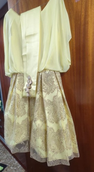 Vestido amarillo talla 38