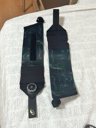Kit musculación barra, seguro y muñequeras