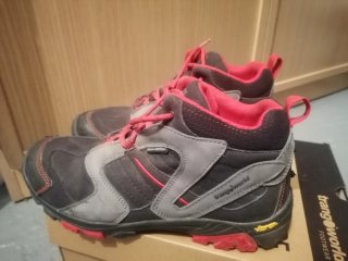 Botas de montaña TrangoWorld Talla 38