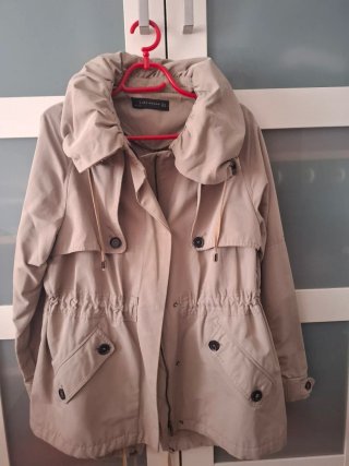 Parka Sahariana Beige Zara