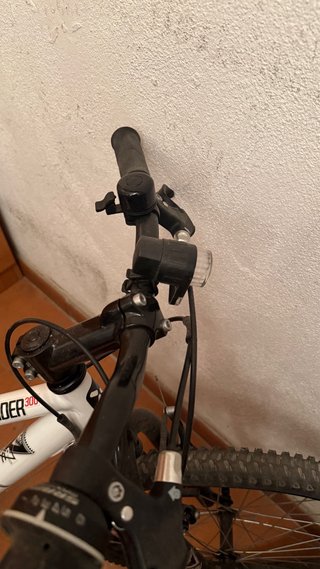 Bicicleta BTWIN Blanca Montaña