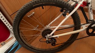 Bicicleta BTWIN Blanca Montaña