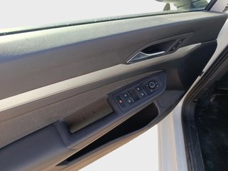 CUOTA 330€ - Volkswagen Golf 2025 Mas 1.5 TSI