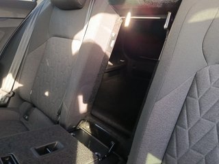 CUOTA 330€ - Volkswagen Golf 2025 Mas 1.5 TSI