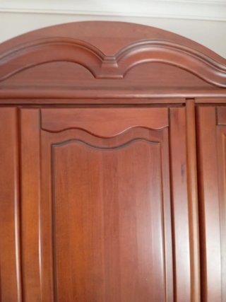 Dormitorio completo de madera maciza